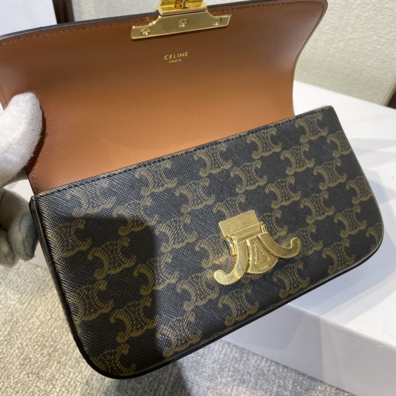 Ce1i*e triomphe bags